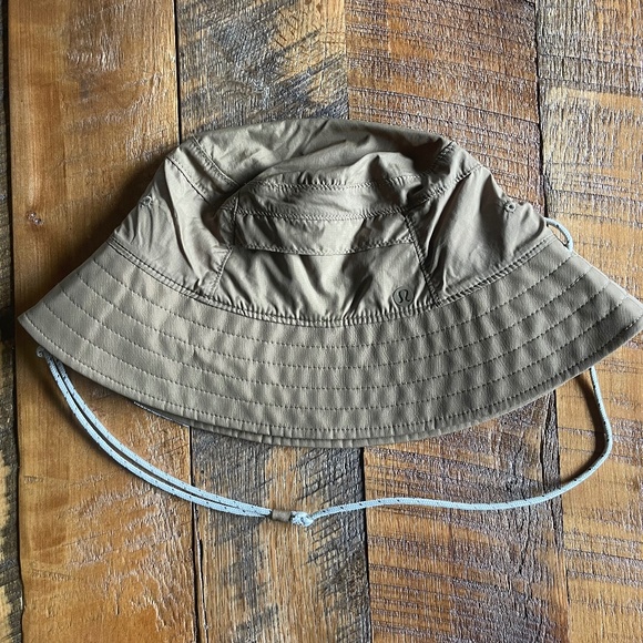 Fabletics Bucket Hat - Picture 1 of 5